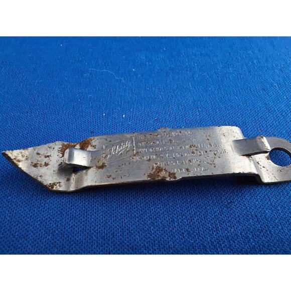 Vintage Schlitz Beer Bottle Opener - Milwaukee - 3-1/2" - Picture 4 of 4